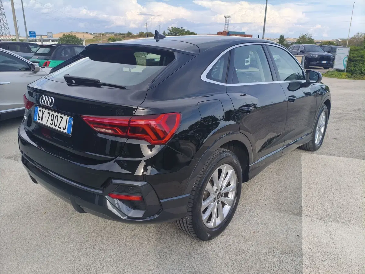 Audi Q3 Sportback usata a Matera (5)
