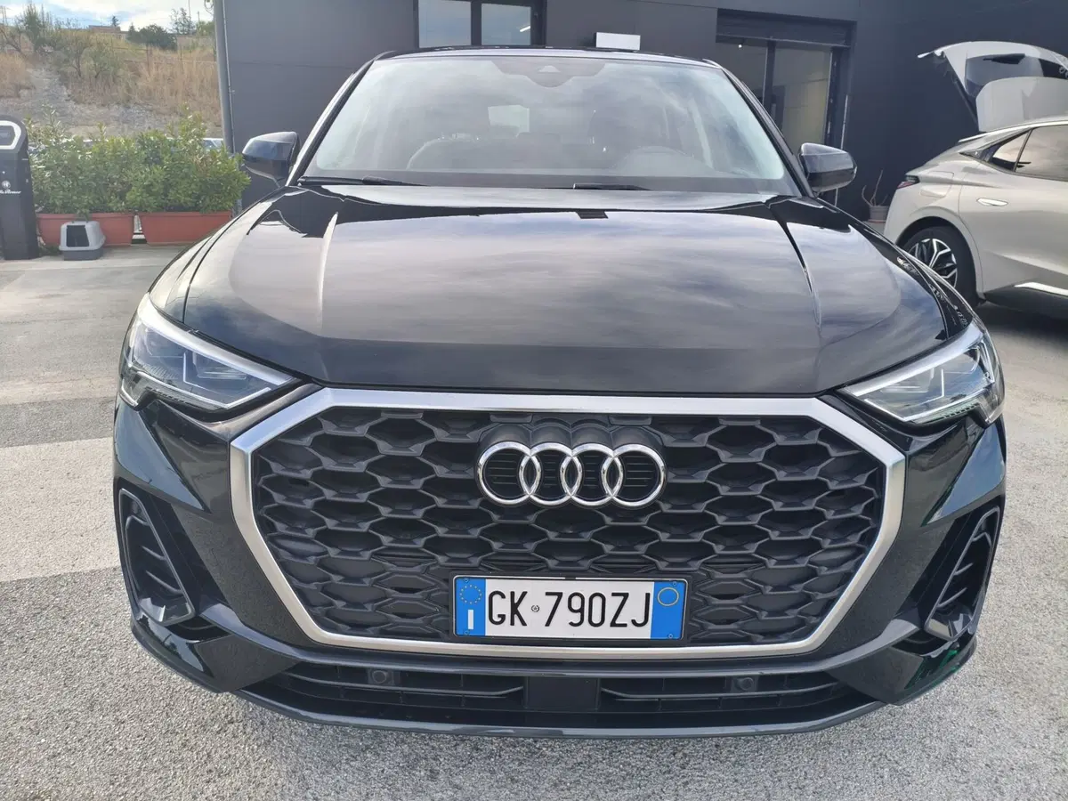 Audi Q3 Sportback usata a Matera (8)