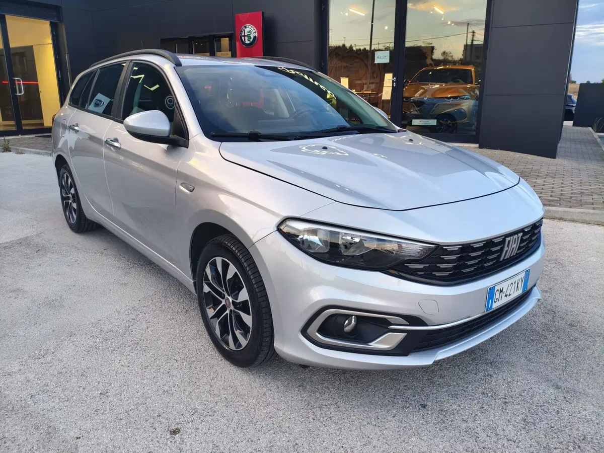 Fiat Tipo Station Wagon usata a Matera (7)