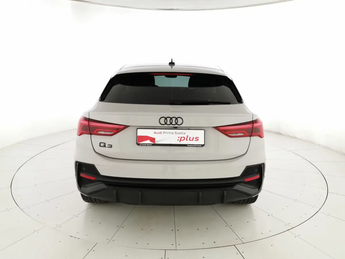 Audi Q3 Sportback usata a Chieti (9)