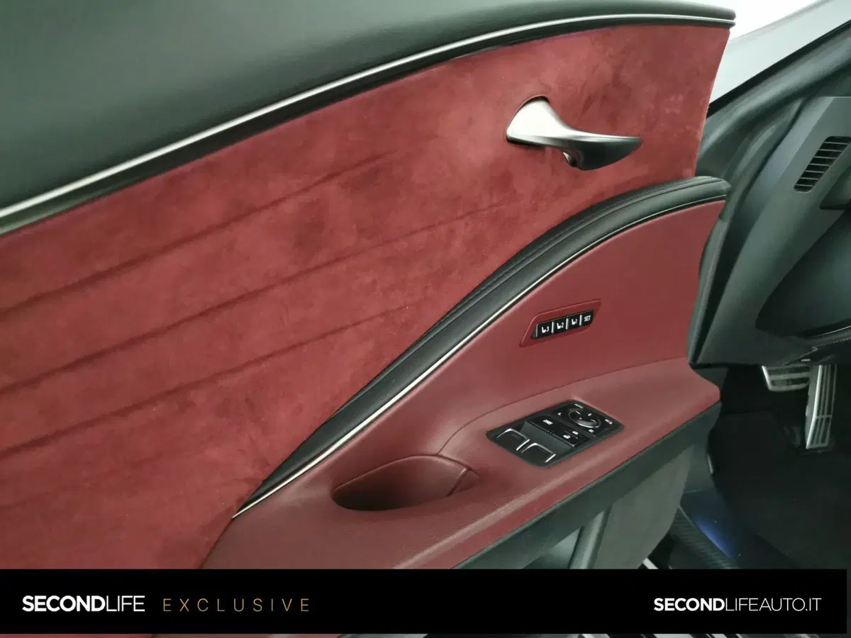 Lexus LC usata a Chieti (19)