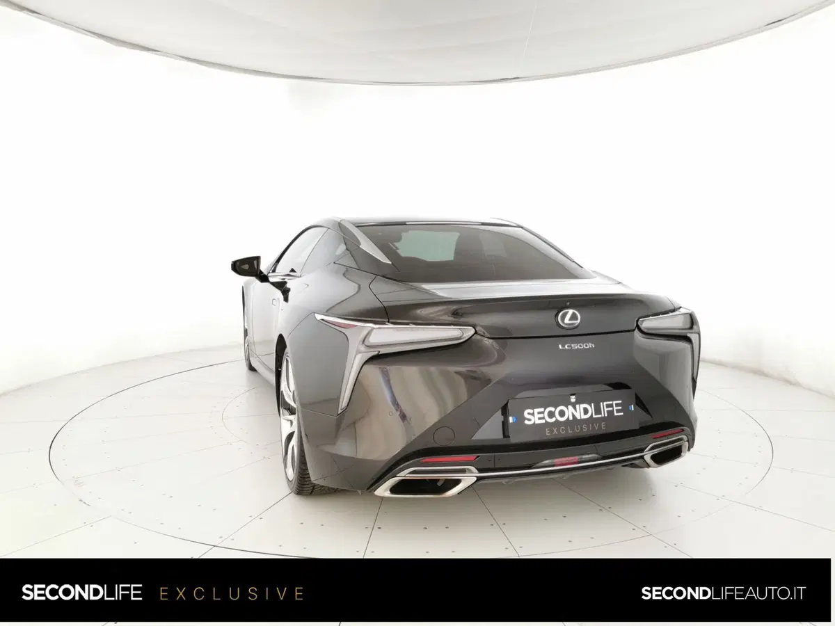 Lexus LC usata a Chieti (8)