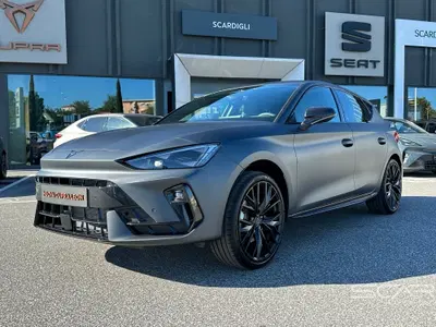Cupra Leon 1.5 hybrid Tribe Edition 150cv dsg nuova a Livorno