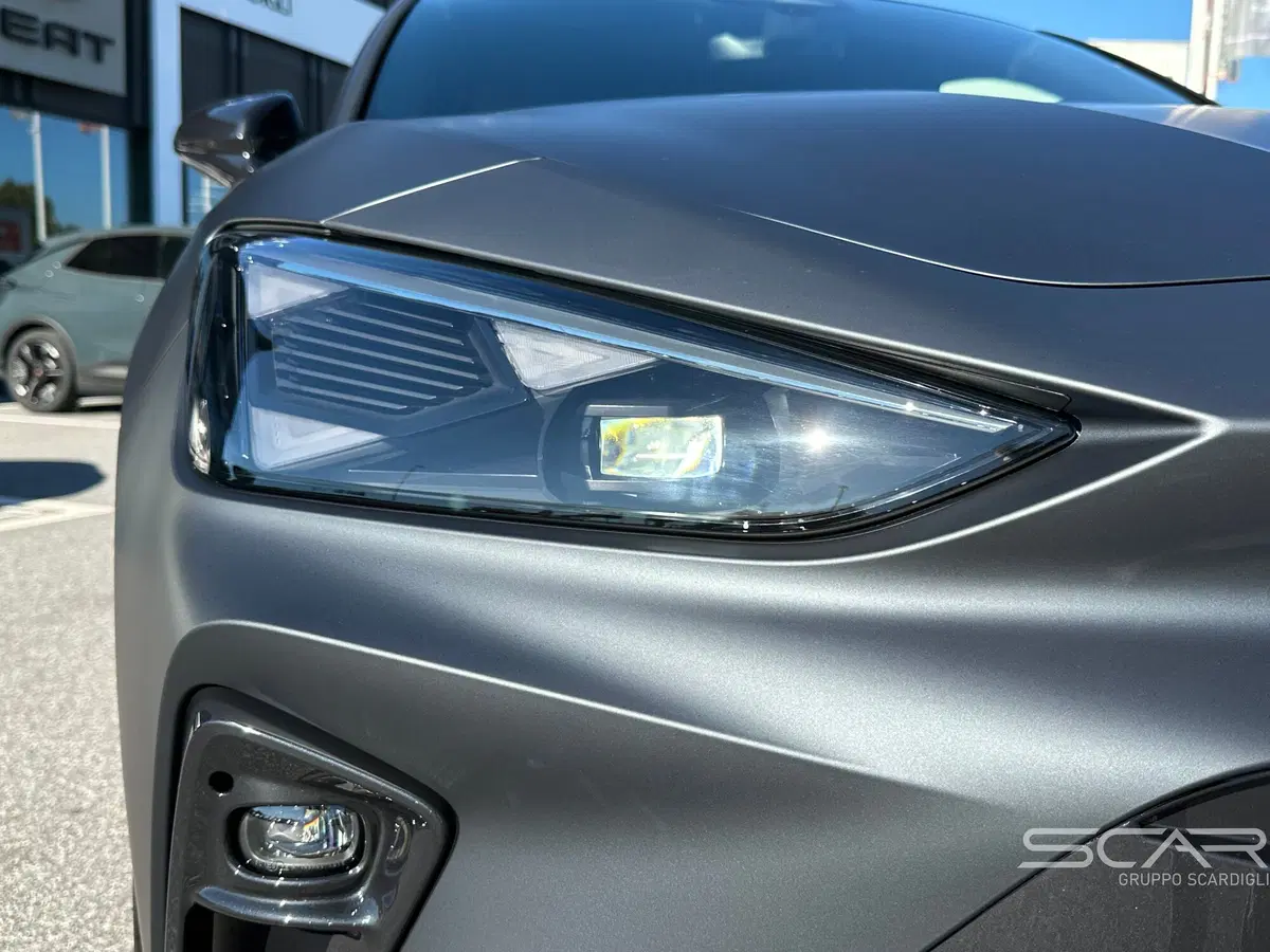 Cupra Leon nuova a Livorno (10)