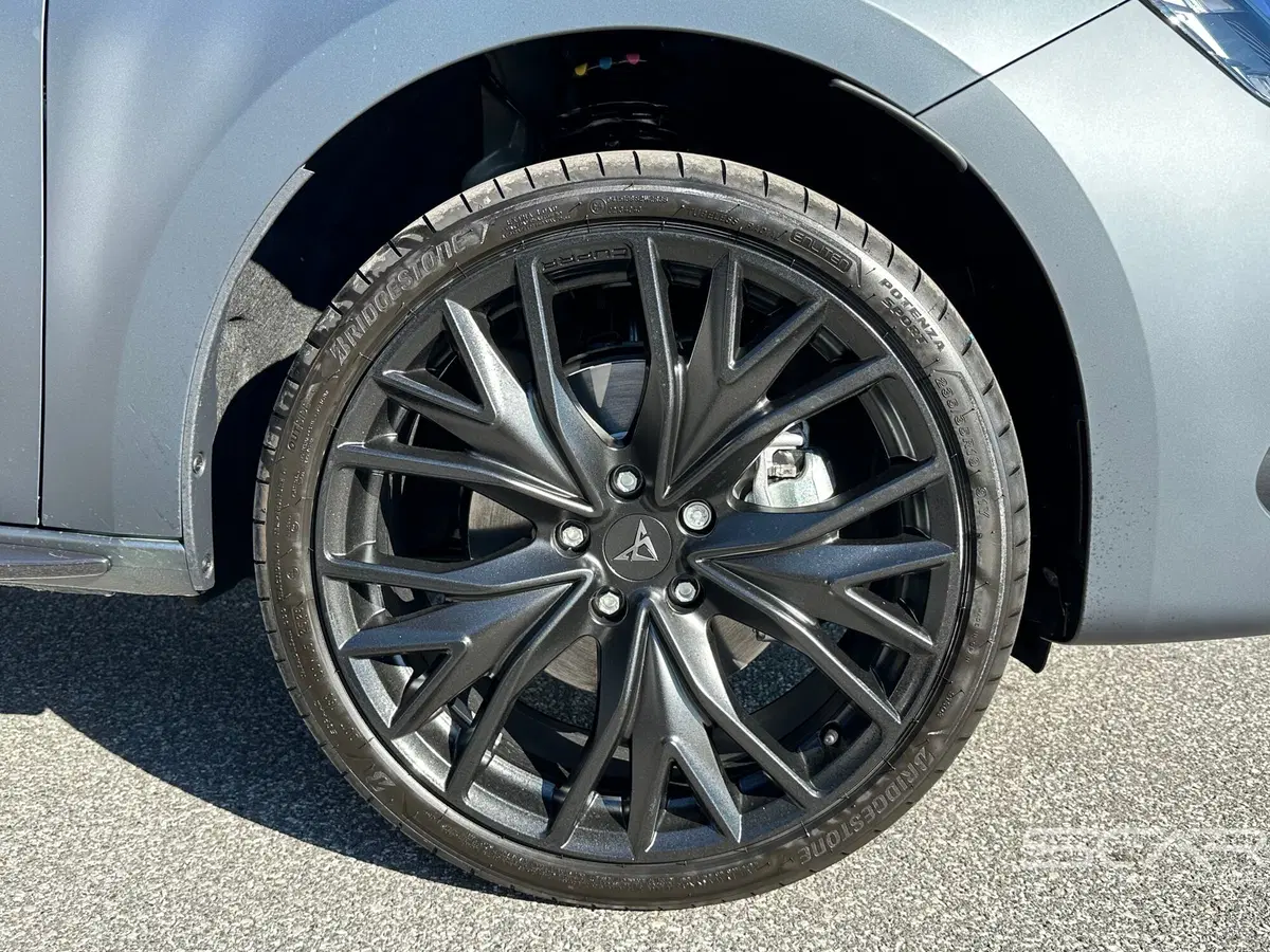 Cupra Leon nuova a Livorno (9)