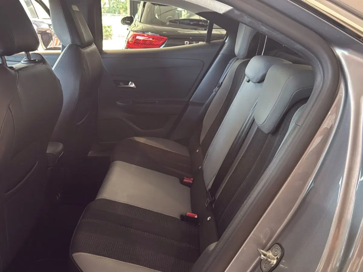 Opel Mokka usata a Ravenna (15)