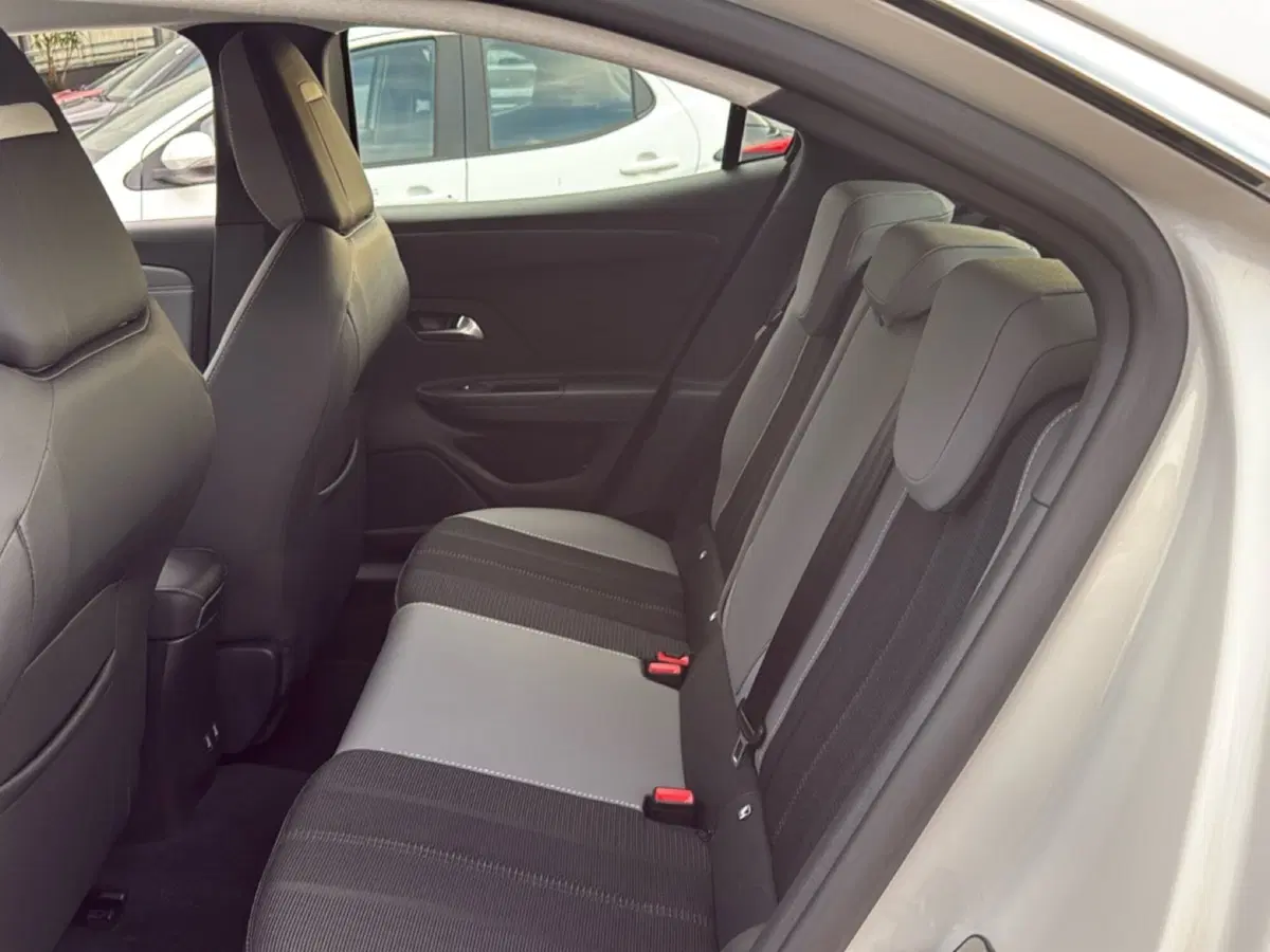 Opel Mokka usata a Ravenna (15)
