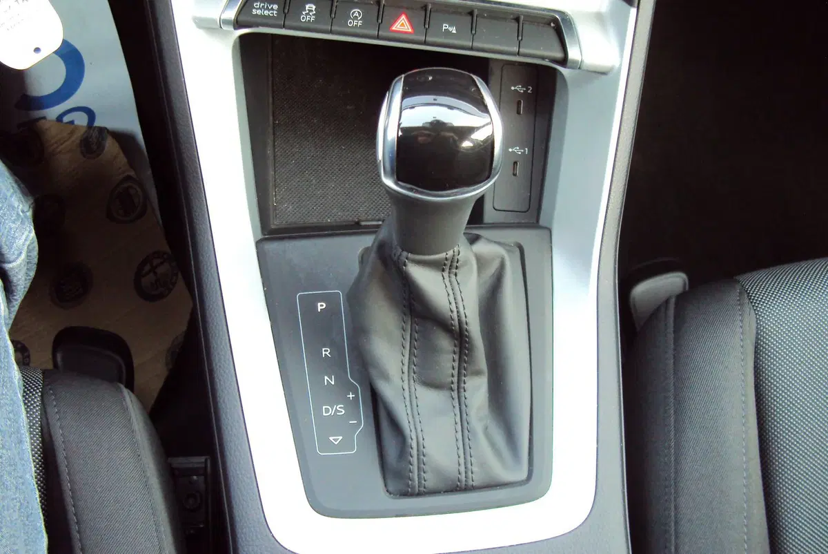 Audi Q3 Sportback usata a Forlì-Cesena (13)