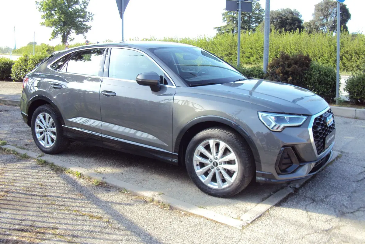 Audi Q3 Sportback usata a Forlì-Cesena (3)
