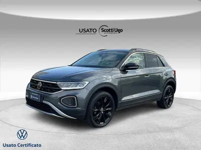 Volkswagen T-Roc 1.0 TSI Style del 2023 usata a Livorno