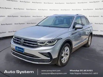 Volkswagen Tiguan 2.0 tdi Elegance 150cv dsg del 2023 usata a Palermo