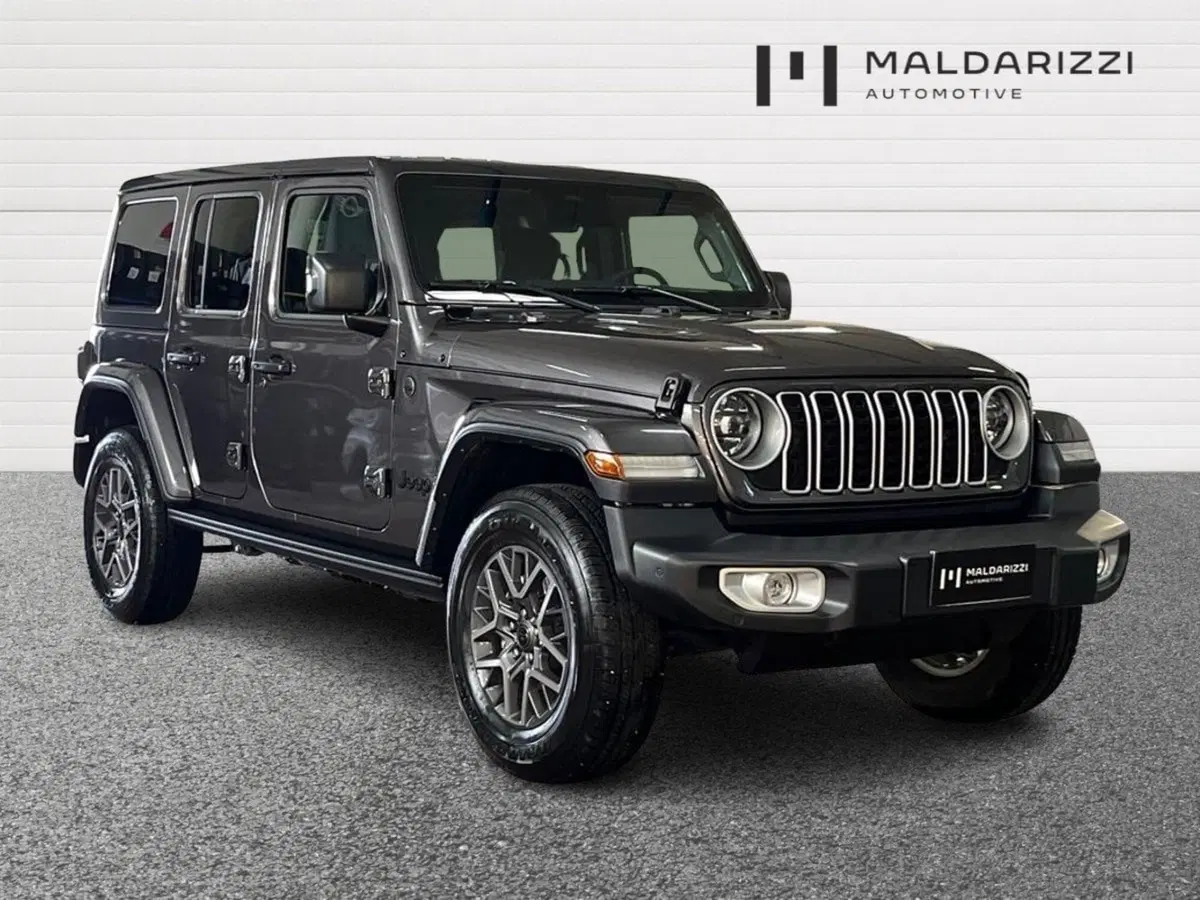 Jeep Wrangler Unlimited usata a Bari