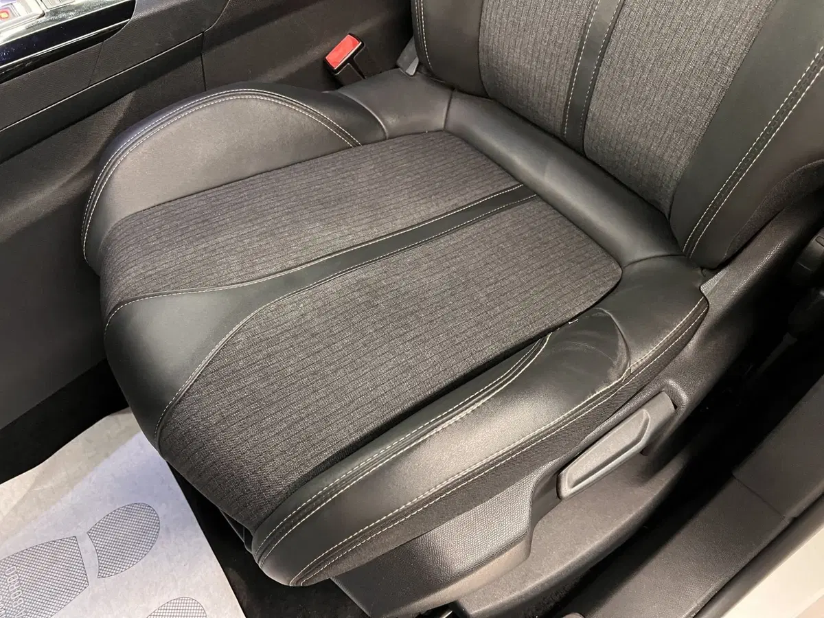 Peugeot 3008 usata a Bari (16)