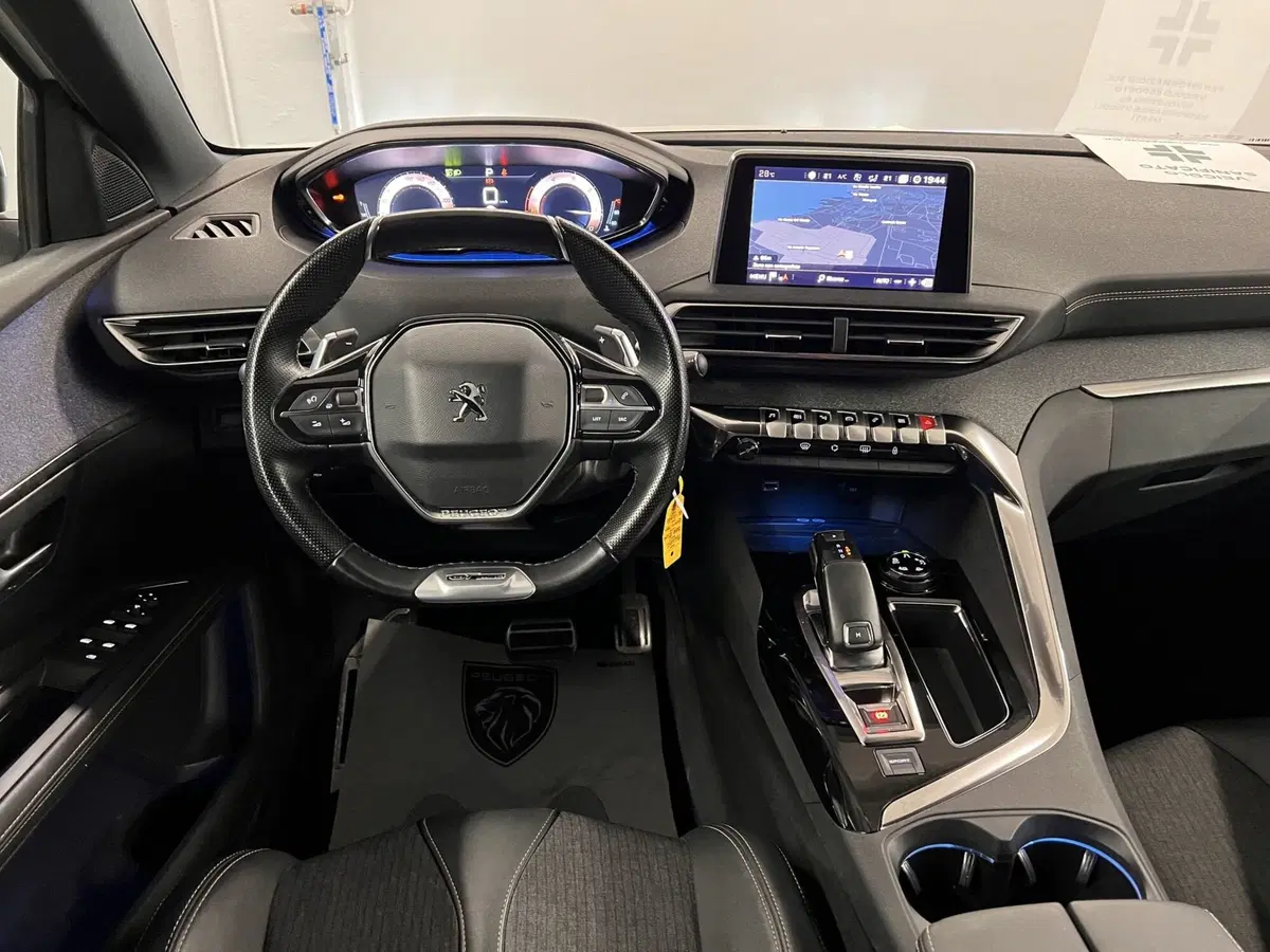 Peugeot 3008 usata a Bari (19)