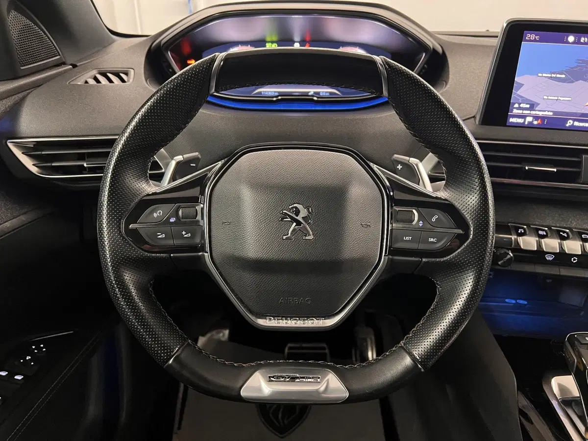 Peugeot 3008 usata a Bari (20)