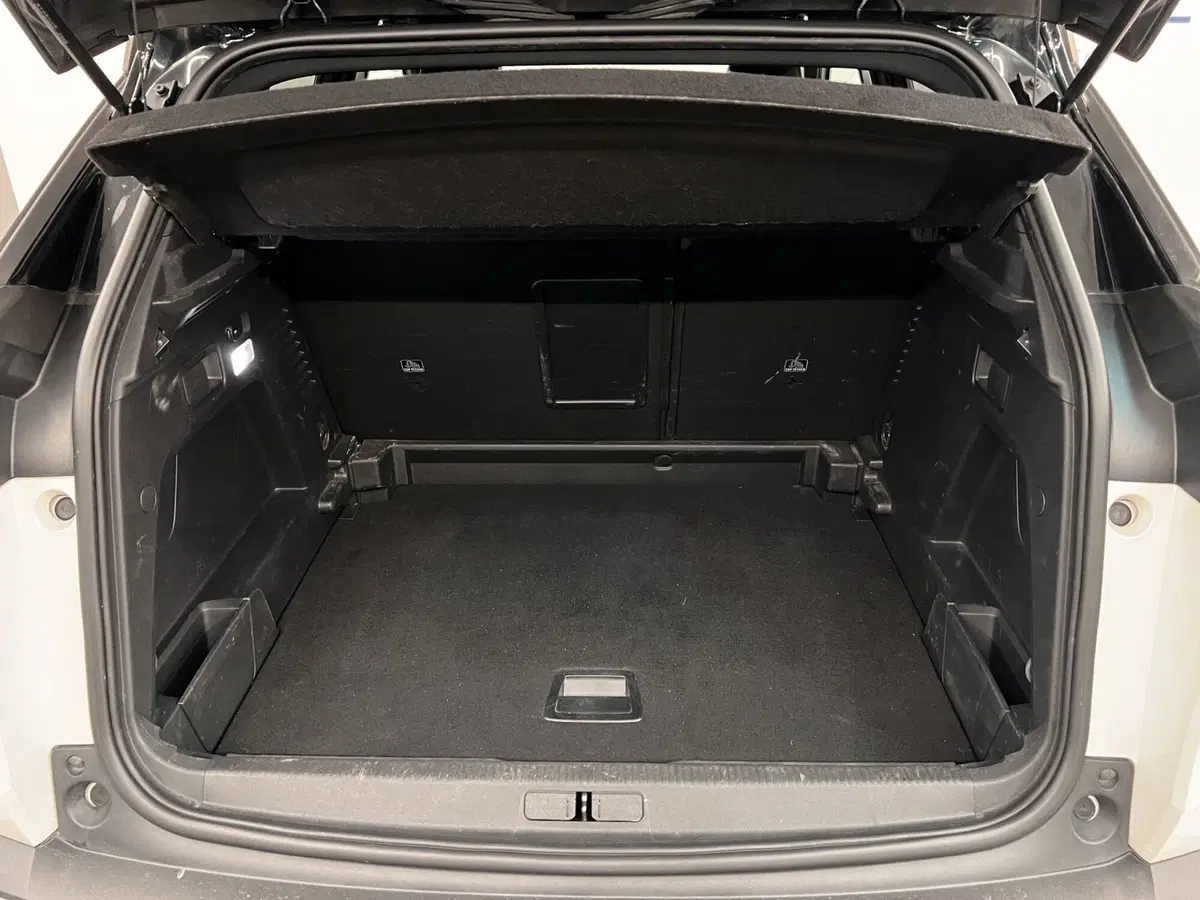 Peugeot 3008 usata a Bari (9)