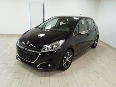 Peugeot 208 82 5 porte Allure del 2017 usata a Moncalieri