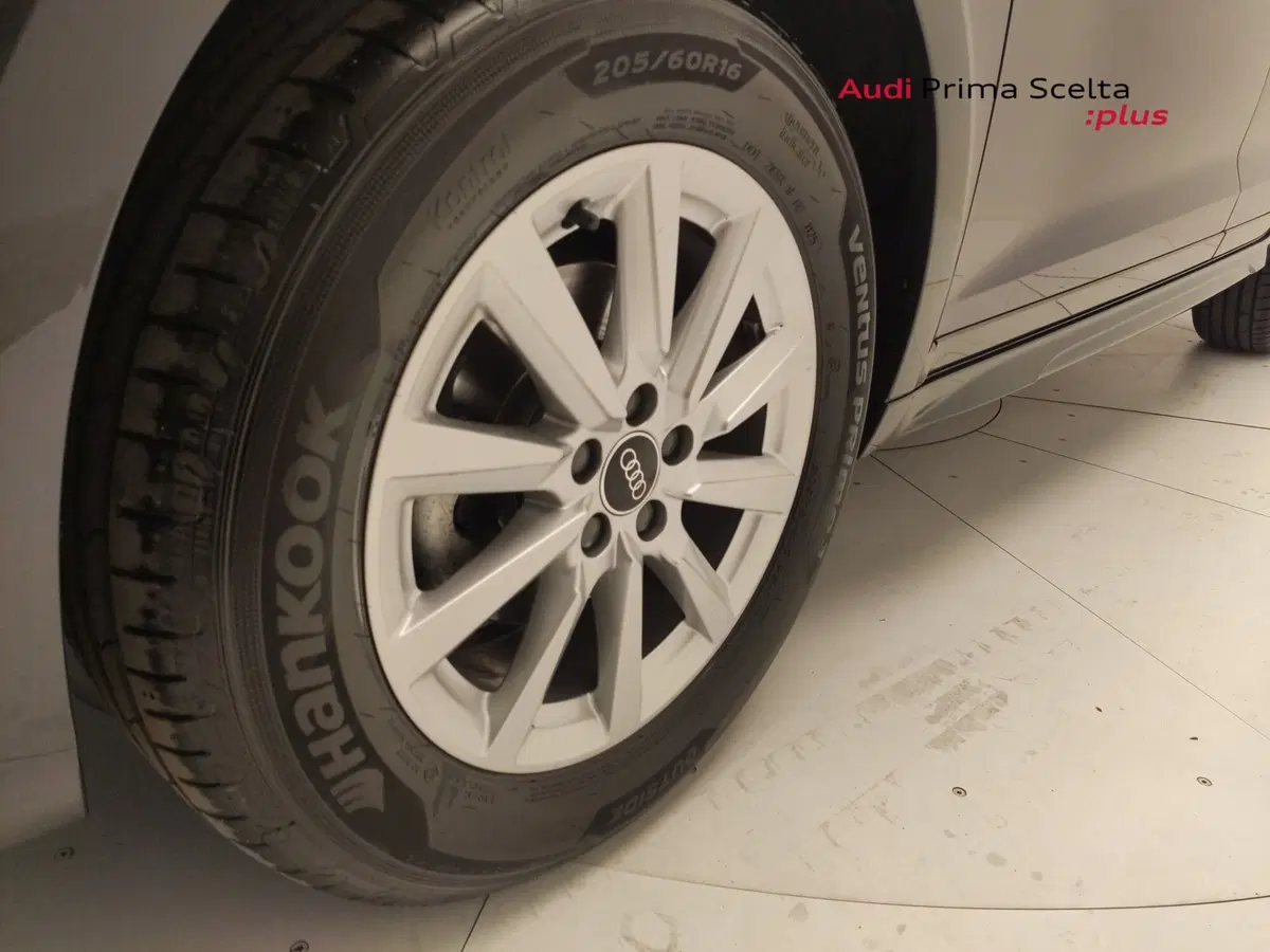 Audi A1 allstreet usata a Avellino (10)