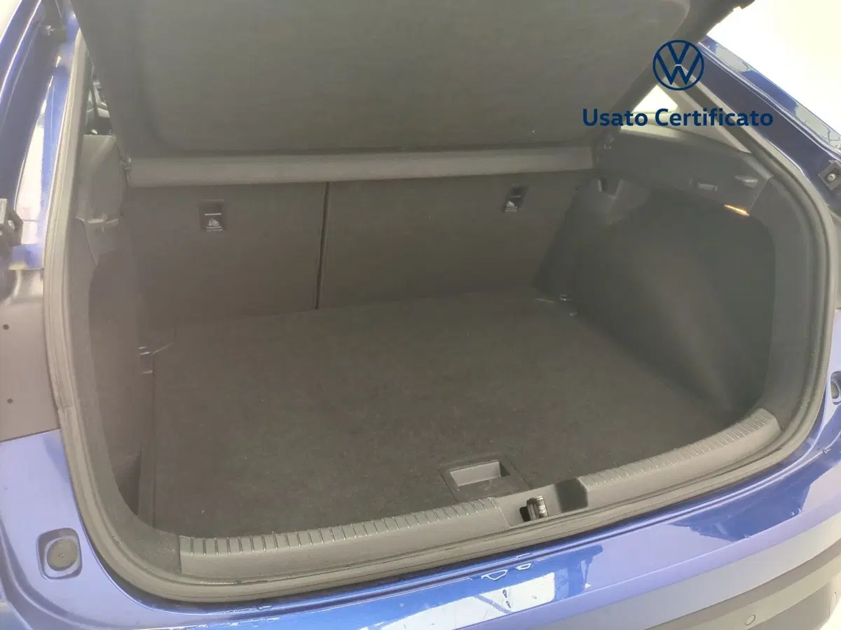 Volkswagen Taigo usata a Avellino (13)