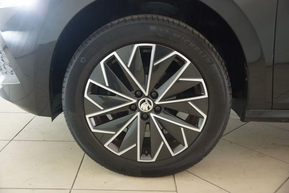 Skoda Kamiq usata a Torino (18)