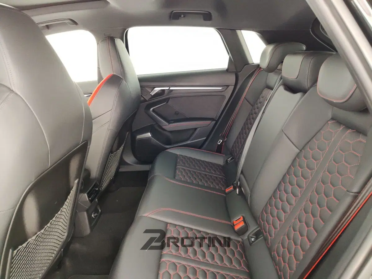 Audi RS 3 Sportback usata a Massa-Carrara (12)