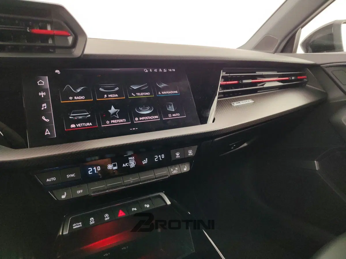 Audi RS 3 Sportback usata a Massa-Carrara (15)