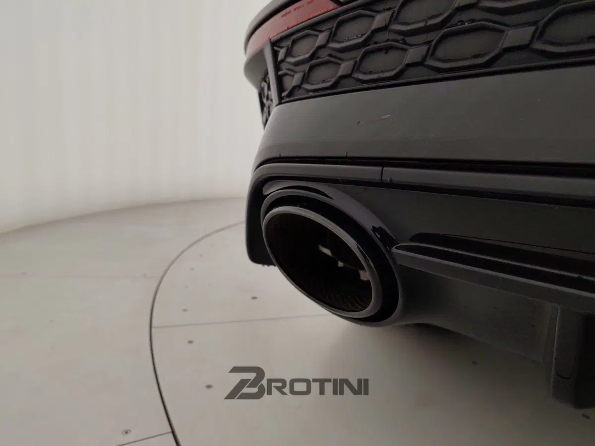 Audi RS 3 Sportback usata a Massa-Carrara (18)