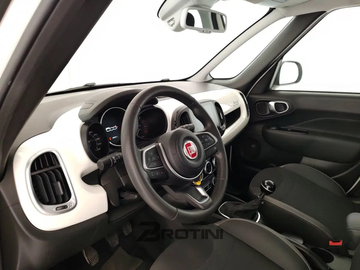 Fiat 500L usata a Massa-Carrara (8)