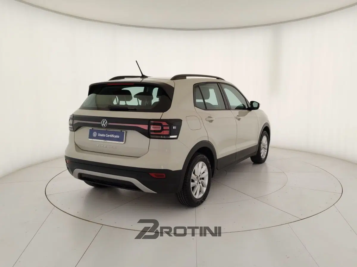 Volkswagen T-Cross usata a Massa-Carrara (3)