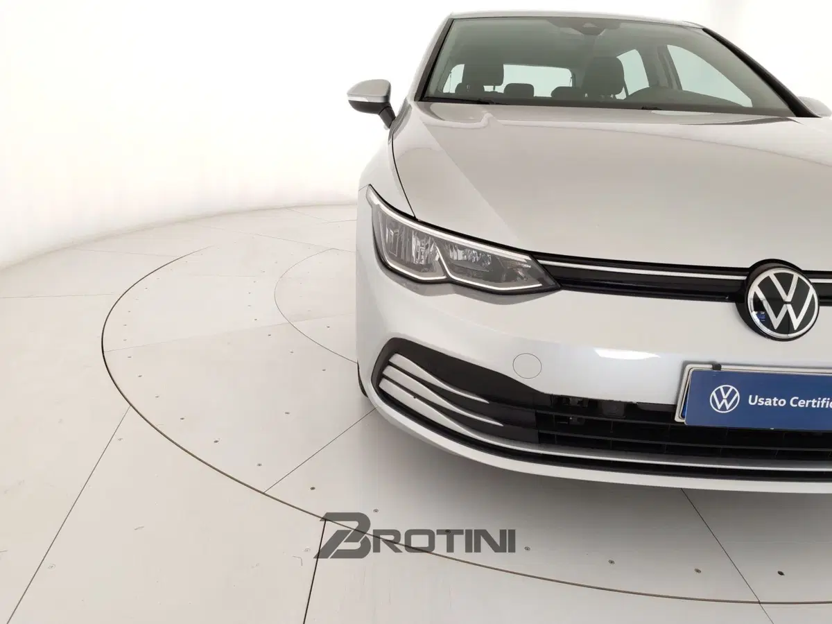 Volkswagen Golf usata a Massa-Carrara (5)