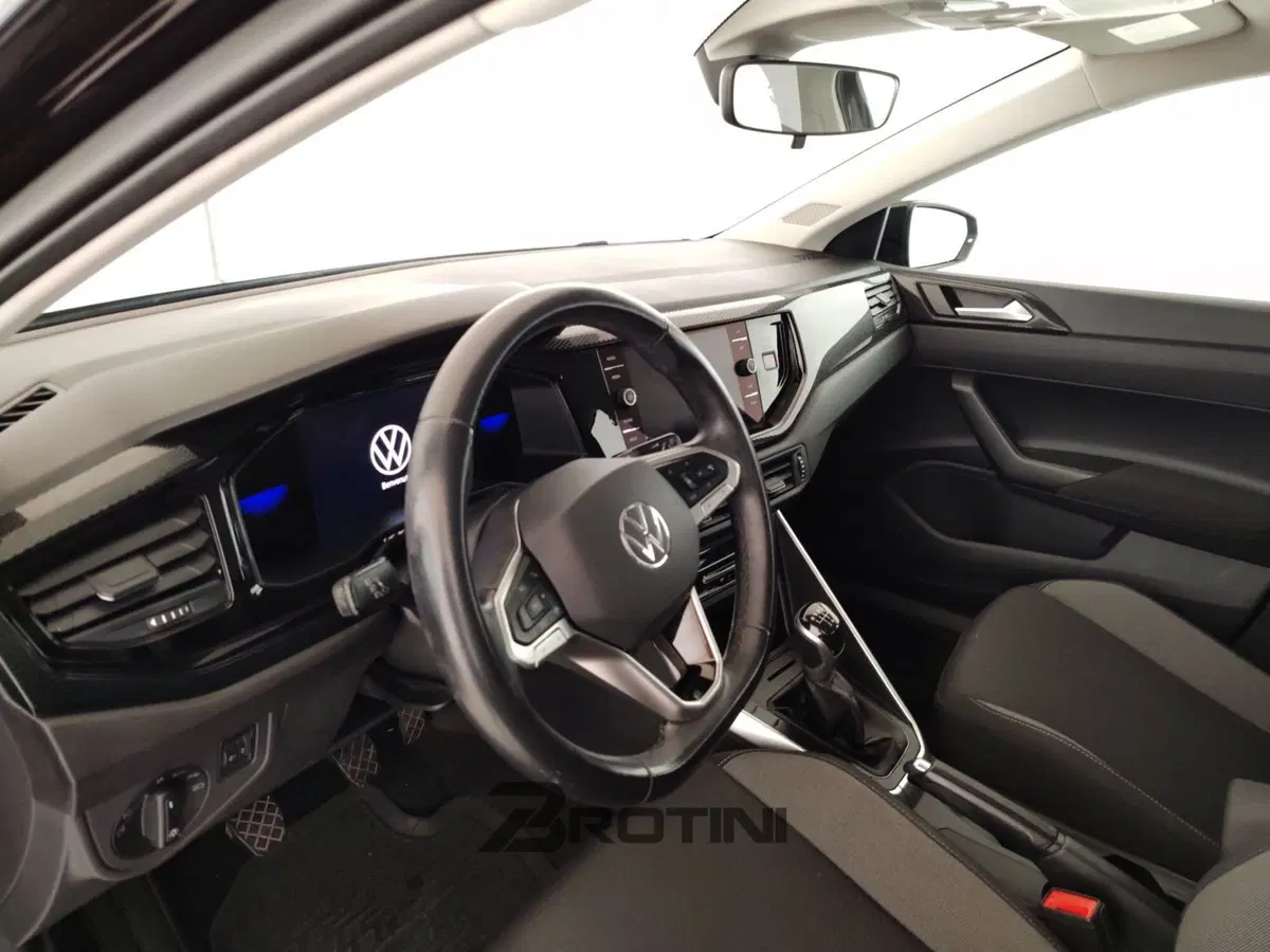 Volkswagen Polo usata a Massa-Carrara (8)
