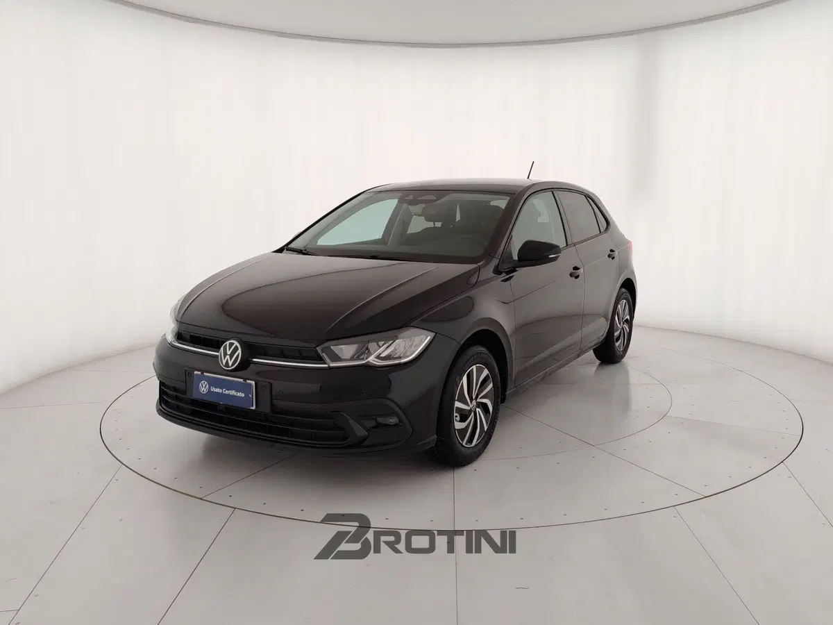 Volkswagen Polo nuova a Massa-Carrara