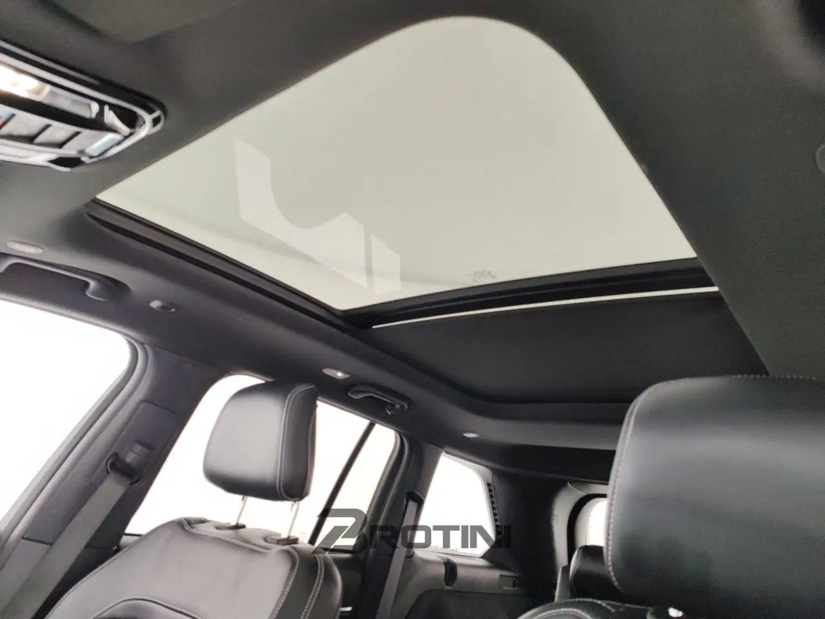 Jeep Grand Cherokee usata a Massa-Carrara (11)