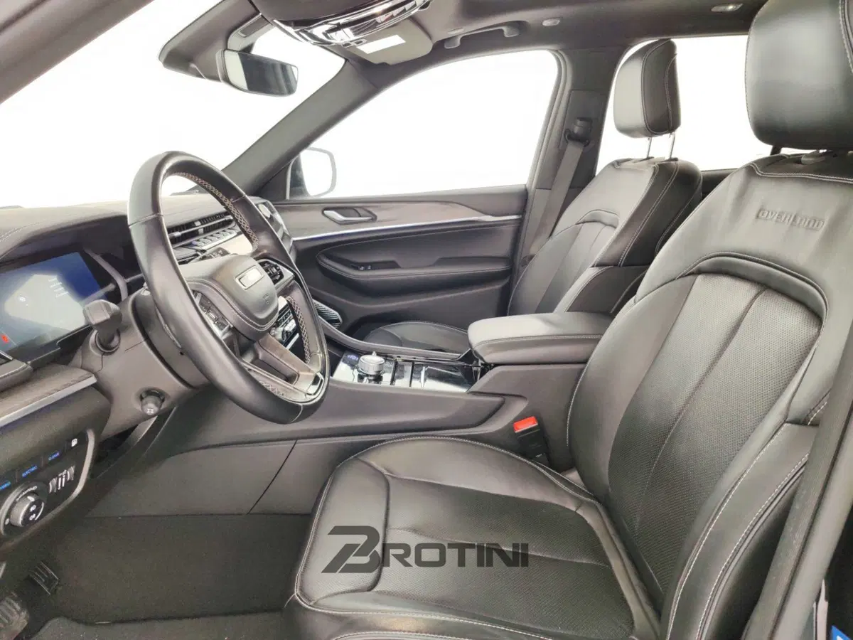 Jeep Grand Cherokee usata a Massa-Carrara (7)