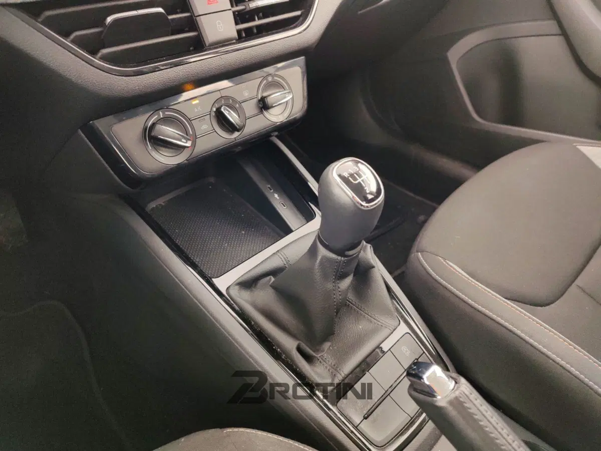 Skoda Kamiq usata a Massa-Carrara (11)