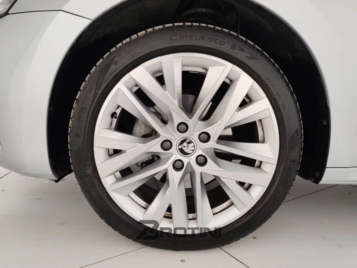 Skoda Octavia Station Wagon usata a Massa-Carrara (6)