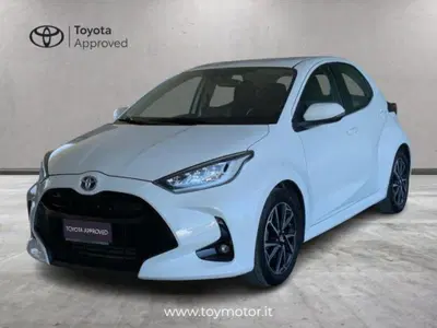 Toyota Yaris 1.5 Hybrid 5 porte Trend del 2022 usata a Perugia
