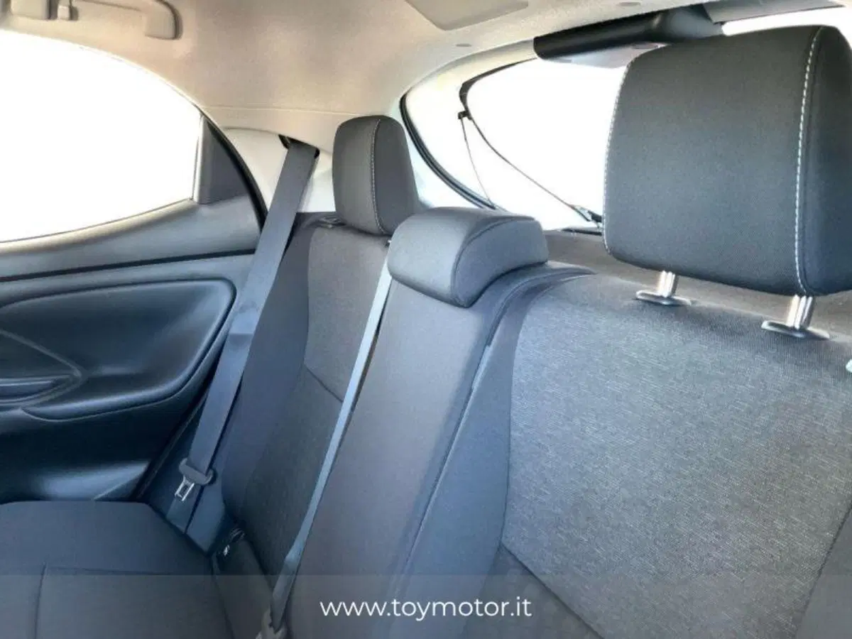 Toyota Yaris usata a Perugia (12)