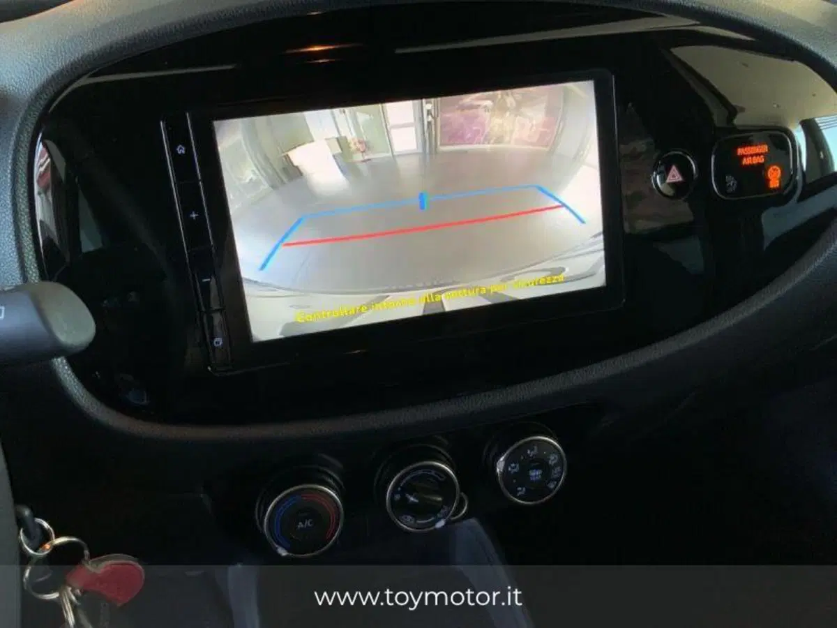 Toyota Aygo X usata a Perugia (11)