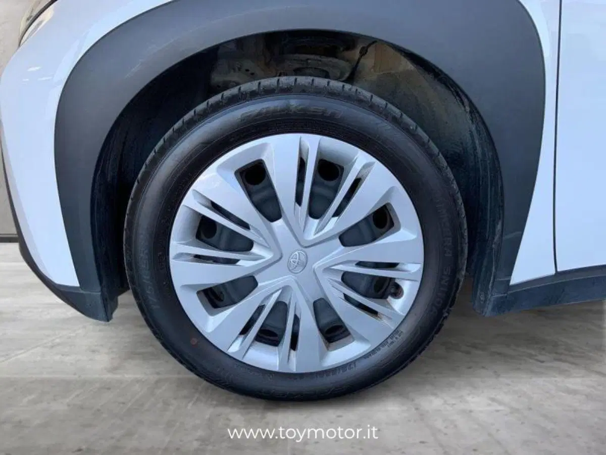 Toyota Aygo X usata a Perugia (14)