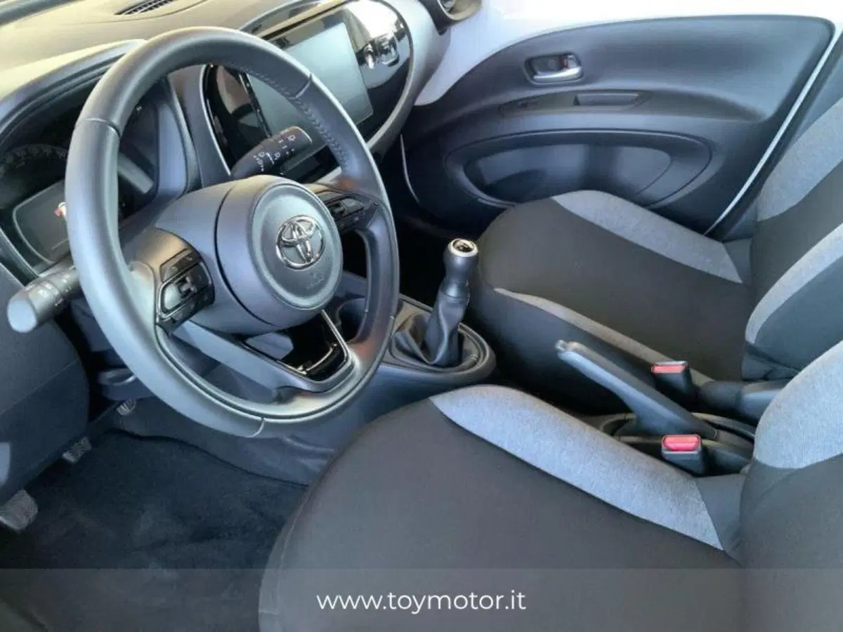 Toyota Aygo X usata a Perugia (8)