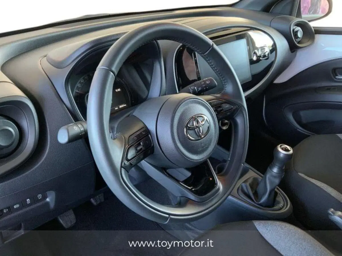 Toyota Aygo X usata a Perugia (9)
