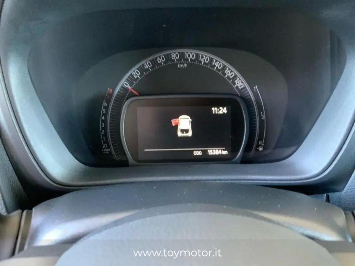 Toyota Aygo X usata a Perugia (10)
