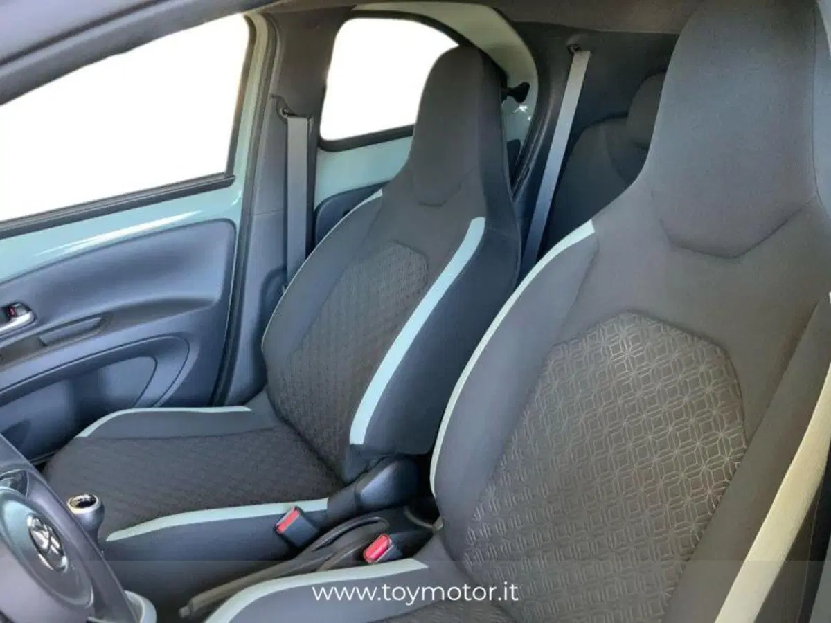 Toyota Aygo X usata a Perugia (14)