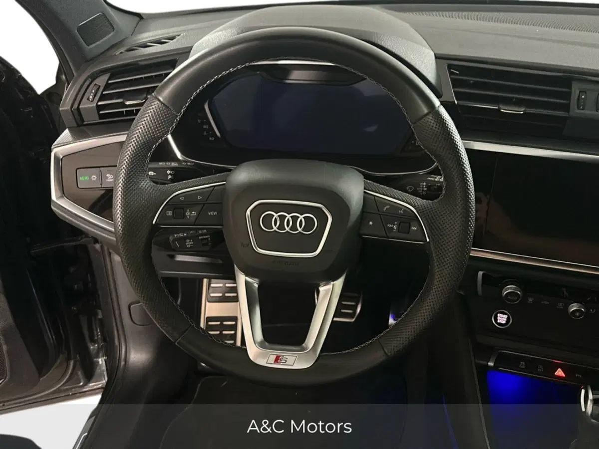 Audi Q3 Sportback usata a Caserta (10)