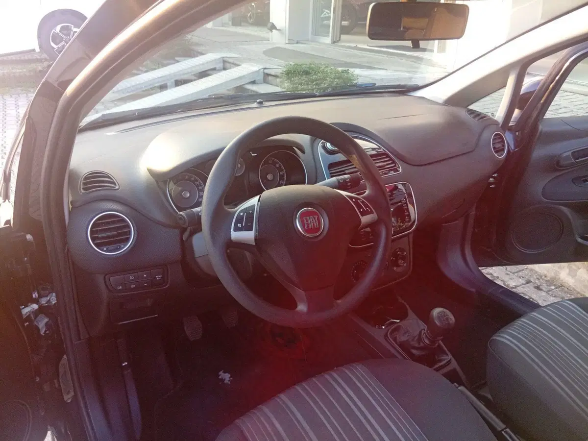 Fiat Grande Punto usata a Brescia (11)