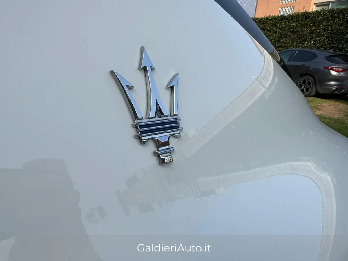 Maserati Levante usata a Salerno (16)