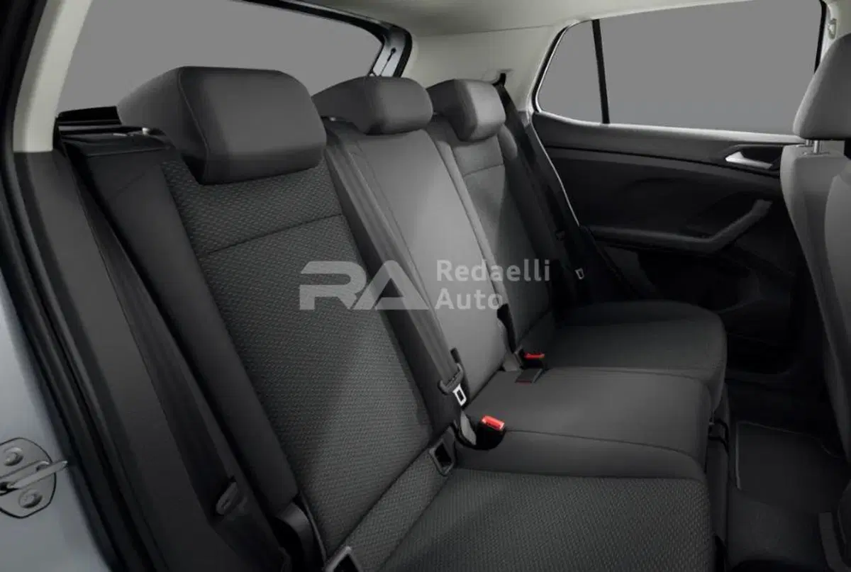 Volkswagen T-Cross nuova a Lecco (6)
