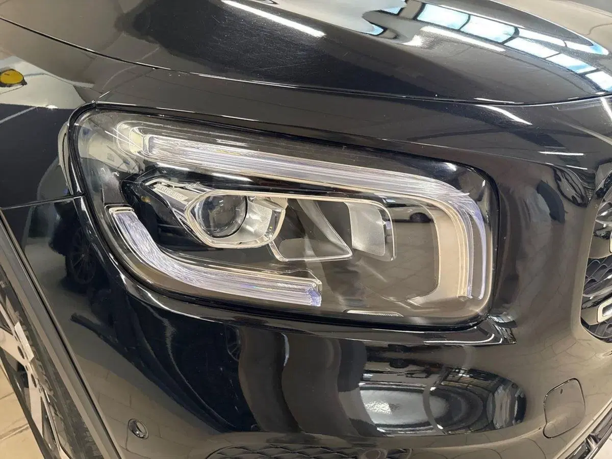 Mercedes-Benz GLB usata a Firenze (7)