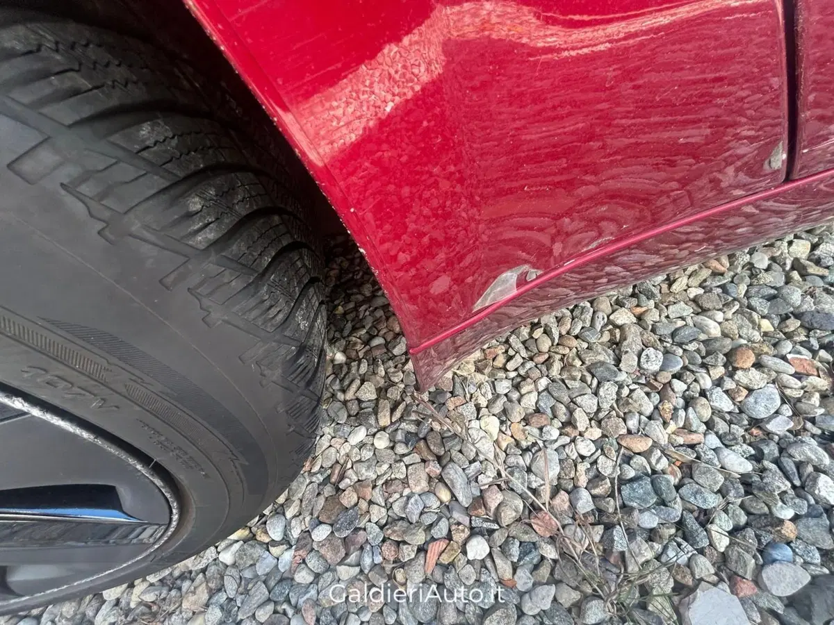 Tesla Model S usata a Salerno (10)